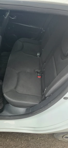 Renault Clio 1.5 Дизел, 75 к.с. като ново!, снимка 12