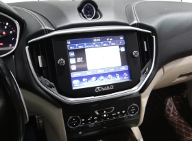 Maserati Ghibli RWD / 3.0 Bi-Turbo V6 / ПАНО, снимка 10 - Автомобили и джипове - 53685110