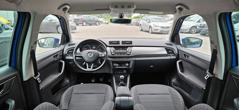 Skoda Fabia 1.4TDI Style, снимка 8 - Автомобили и джипове - 42373824