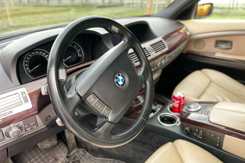 BMW 750, снимка 4 - Автомобили и джипове - 48871798