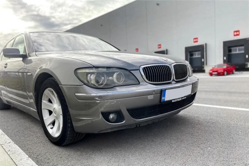 BMW 750, снимка 2 - Автомобили и джипове - 48871798