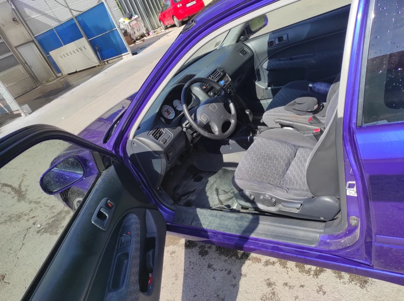 Honda Civic 1.6 VTI , снимка 11 - Автомобили и джипове - 49376039