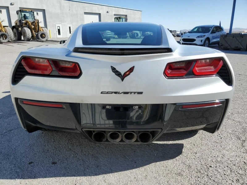 Chevrolet Corvette, снимка 4 - Автомобили и джипове - 49527471