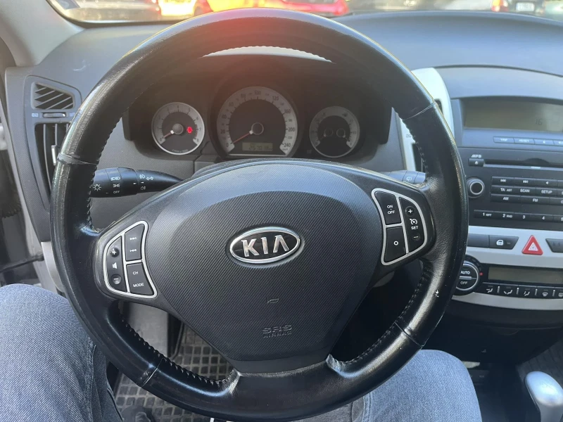 Kia Ceed 2.0 / 143 кс / Автомат / LPG , снимка 6 - Автомобили и джипове - 52071033