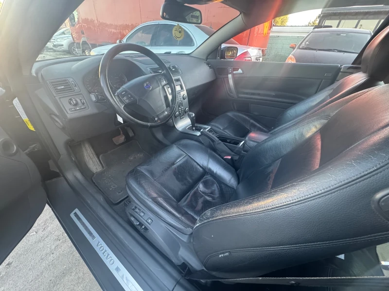 Volvo C70 2.2d 177k.c., снимка 8 - Автомобили и джипове - 52088447