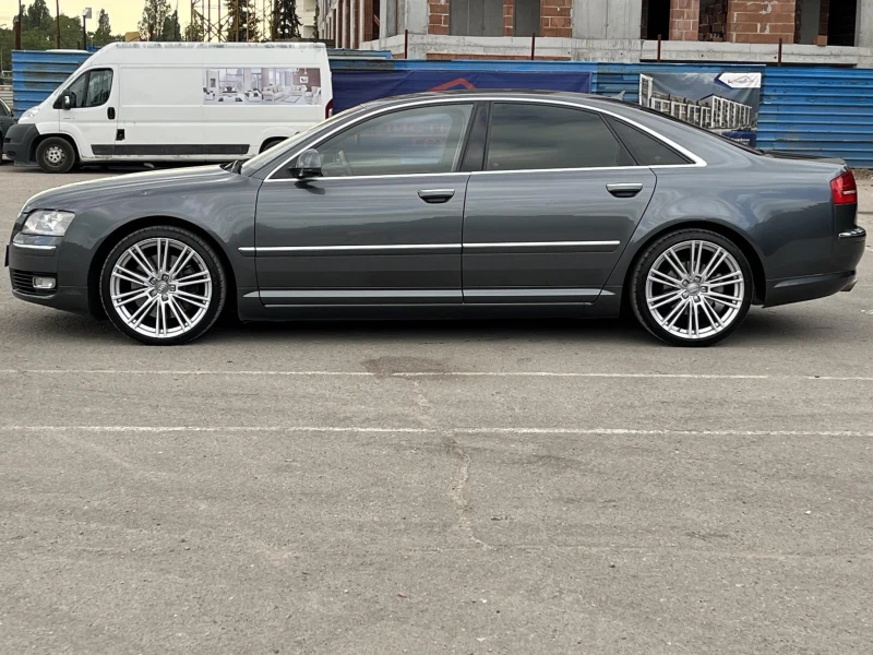 Audi A8, снимка 5 - Автомобили и джипове - 52277445