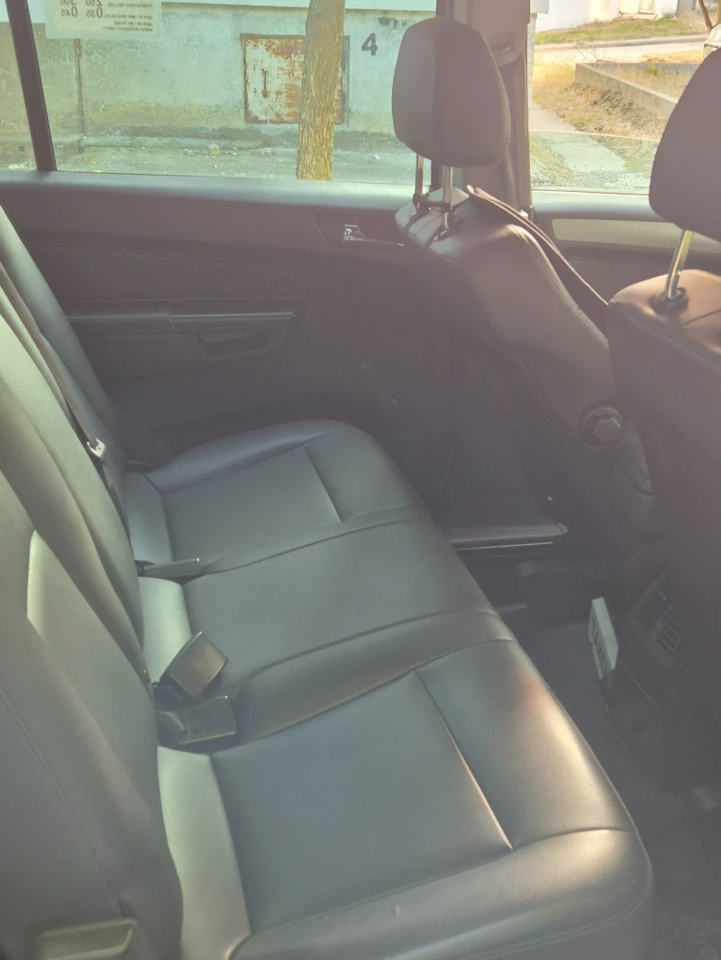 Opel Zafira 1.6CNG, снимка 6 - Автомобили и джипове - 52804854
