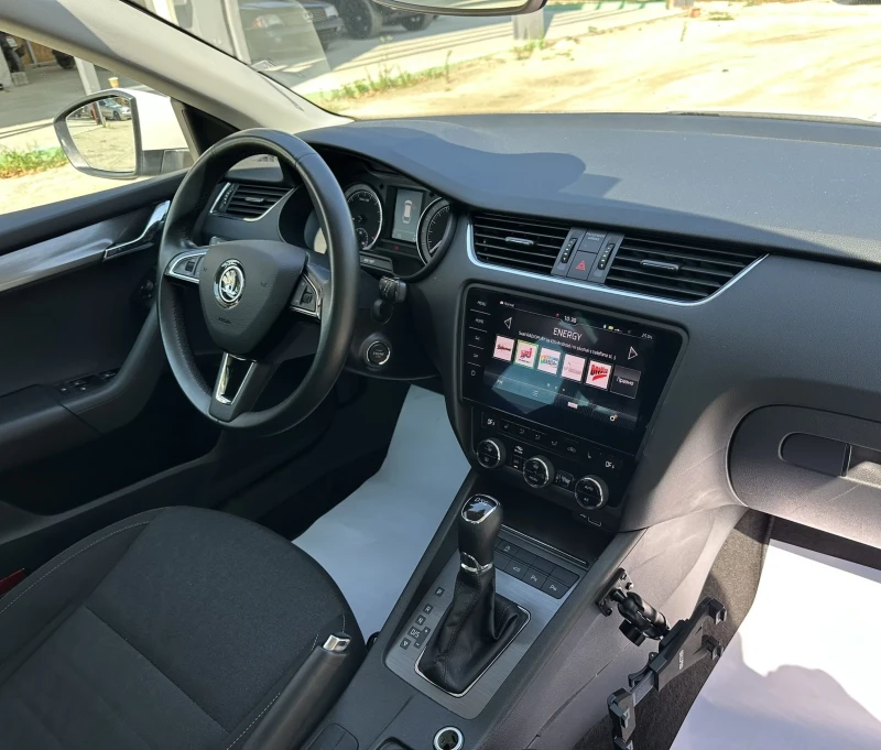 Skoda Octavia 2.0 tdi/ DSG/Soleil, снимка 16 - Автомобили и джипове - 52790847