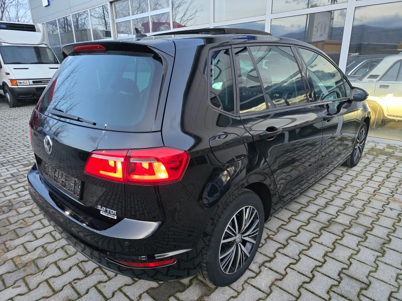 VW Sportsvan 2.0 TDi* ALLSTAR* KAMERA* PANORAMA* DISTRONIC* , снимка 7 - Автомобили и джипове - 52979403