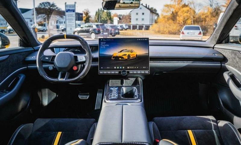 Xiaomi SU7 ULTRA AWD 1549HP KERAMIK-BRAKES CARBON, снимка 13 - Автомобили и джипове - 53037812