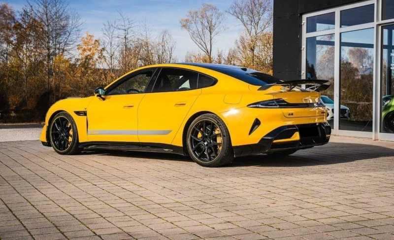 Xiaomi SU7 ULTRA AWD 1549HP KERAMIK-BRAKES CARBON, снимка 4 - Автомобили и джипове - 53037812