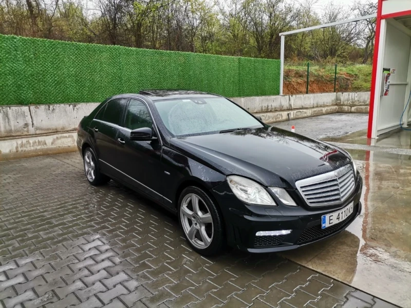Mercedes-Benz E 220 Blueefficiency , снимка 7 - Автомобили и джипове - 53477641
