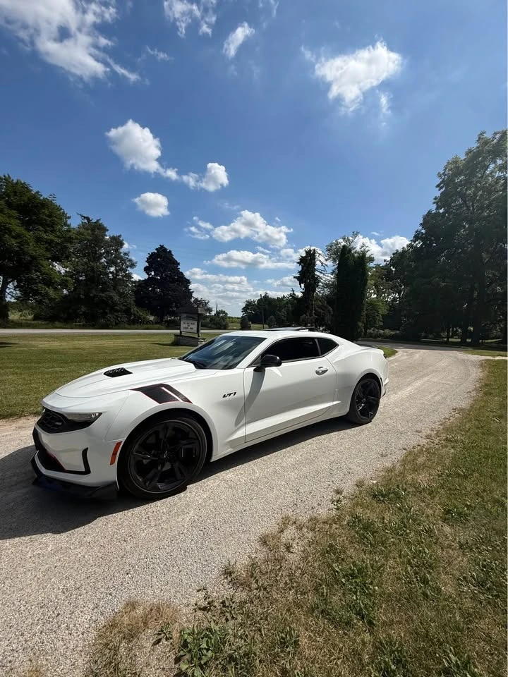 Chevrolet Camaro LT1 * * CARFAX * * АВТОКРЕДИТ * *  - изображение 3