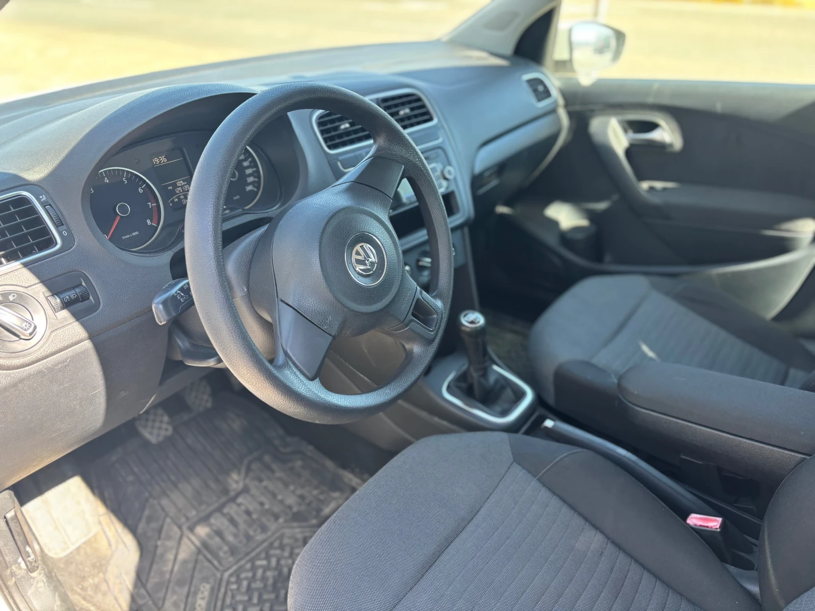 VW Polo 1.4 i - изображение 7