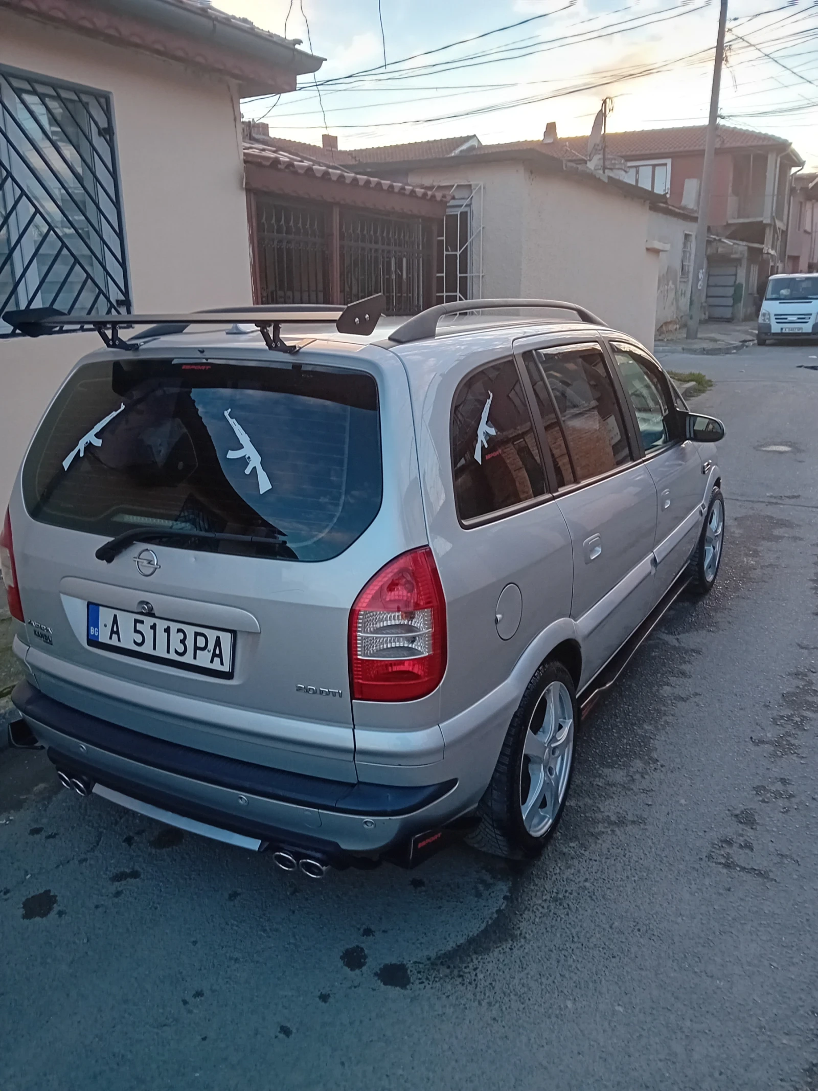Opel Zafira  - изображение 2