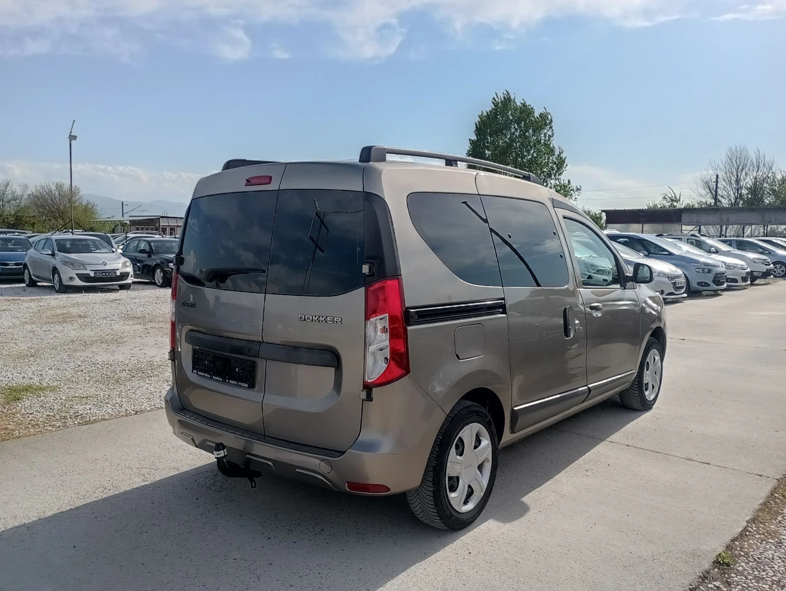 Dacia Dokker 5 врати, Навигация  - изображение 6