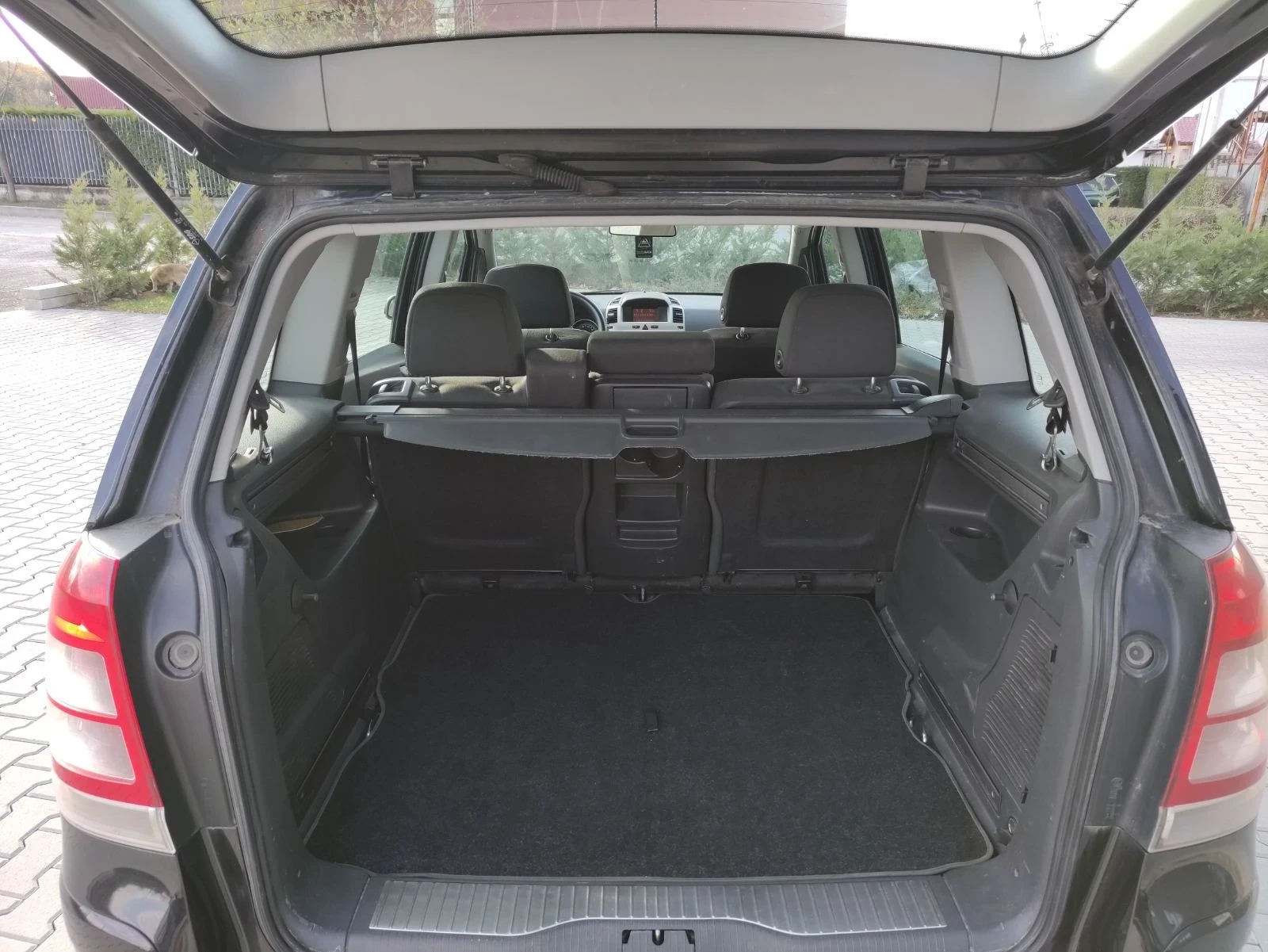 Opel Zafira 1.6 - изображение 10