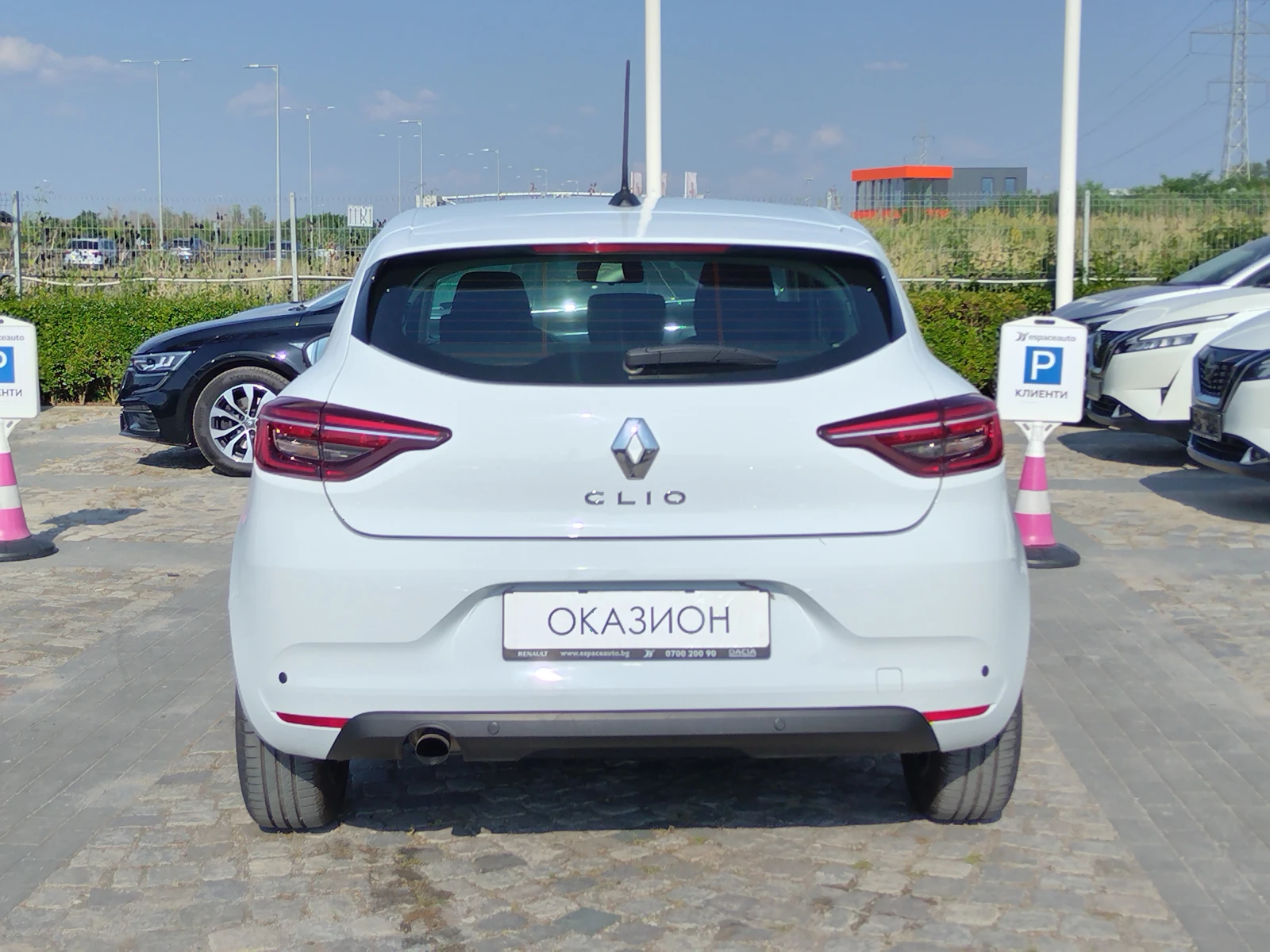 Renault Clio 1.0TCe/ 100к.с./Life - изображение 6