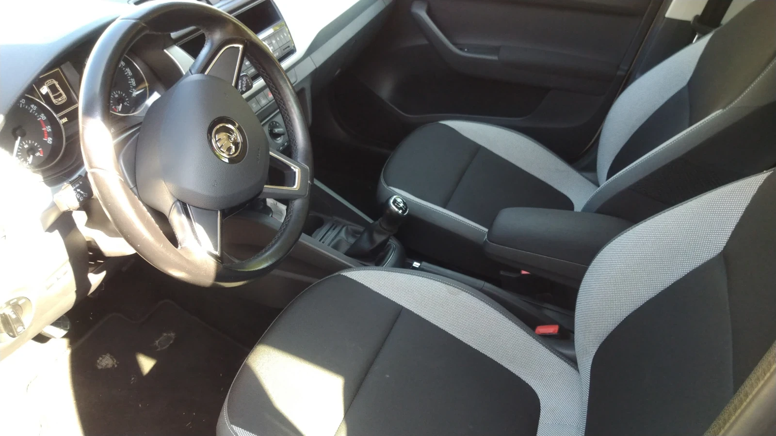 Skoda Fabia  - изображение 10