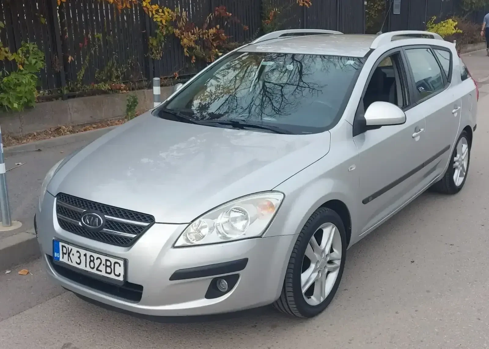 Kia Ceed 2.0 / 143 �� / ������� / LPG  | Mobile.bg � ����������� 1