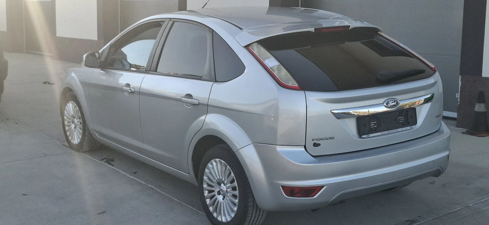 Ford Focus 09 5a 1.6tdci - изображение 5