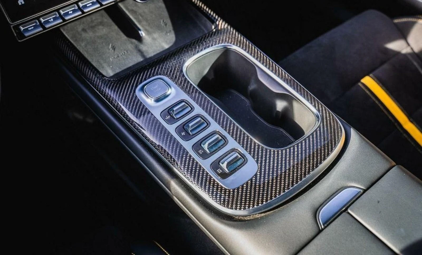 Xiaomi SU7 ULTRA AWD 1549HP KERAMIK-BRAKES CARBON | Mobile.bg � ����������� 14