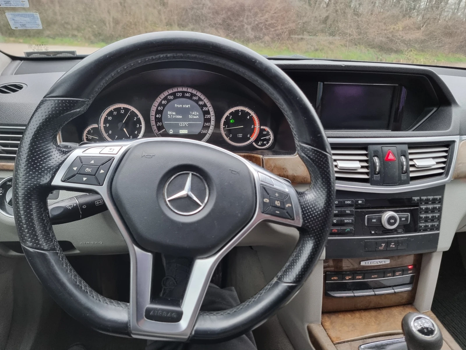 Mercedes-Benz E 220 Blueefficiency  - изображение 9