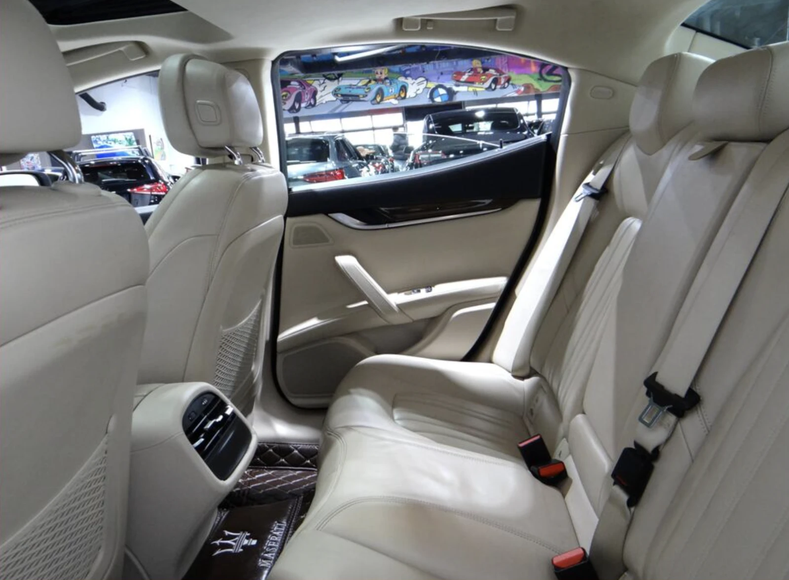 Maserati Ghibli RWD / 3.0 Bi-Turbo V6 / ���� | Mobile.bg � ����������� 15