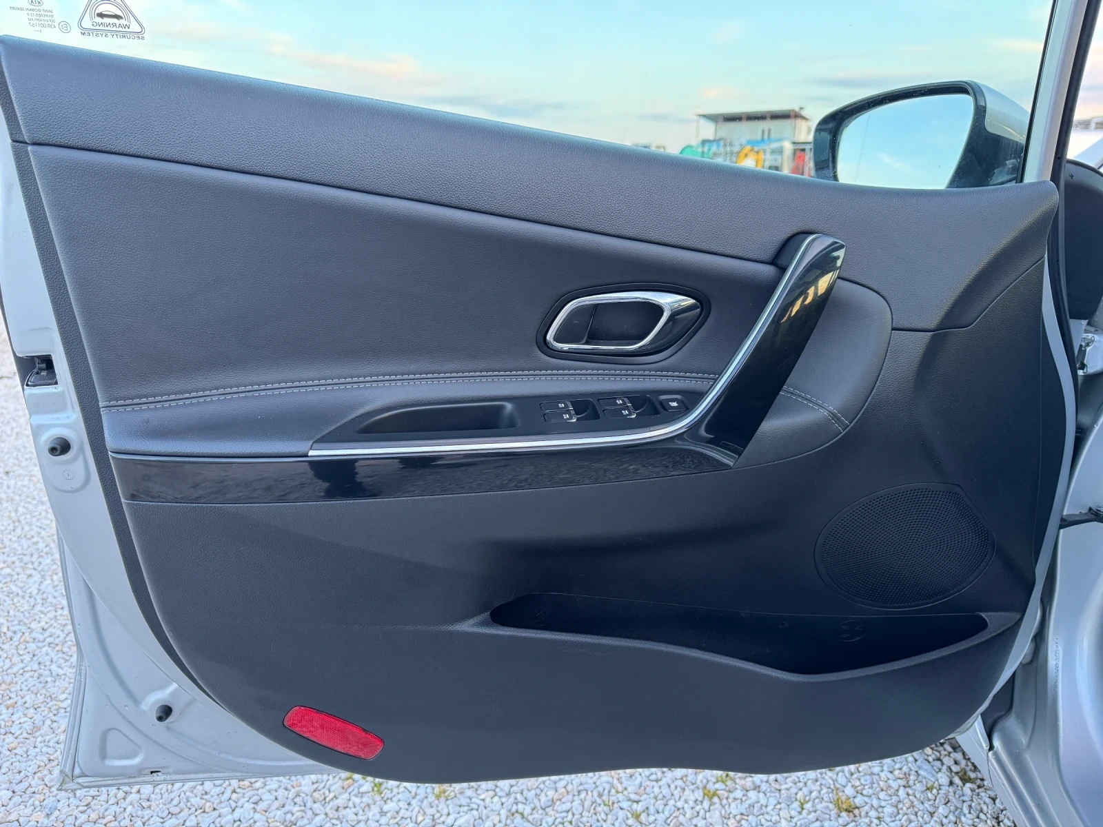 Kia Ceed 1.6 CRDI GT-Line Panorama Full!, снимка 14 - Автомобили и джипове - 53833177