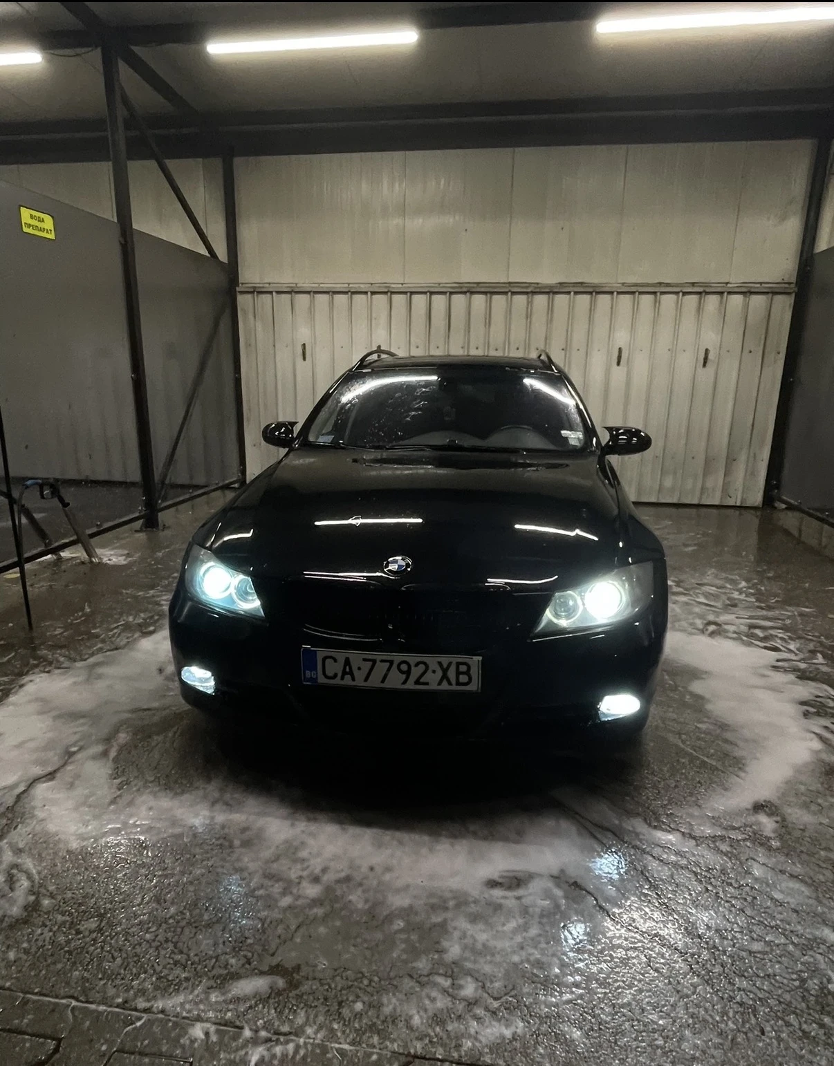 BMW 320 Виж описанието, снимка 2 - Автомобили и джипове - 53838682