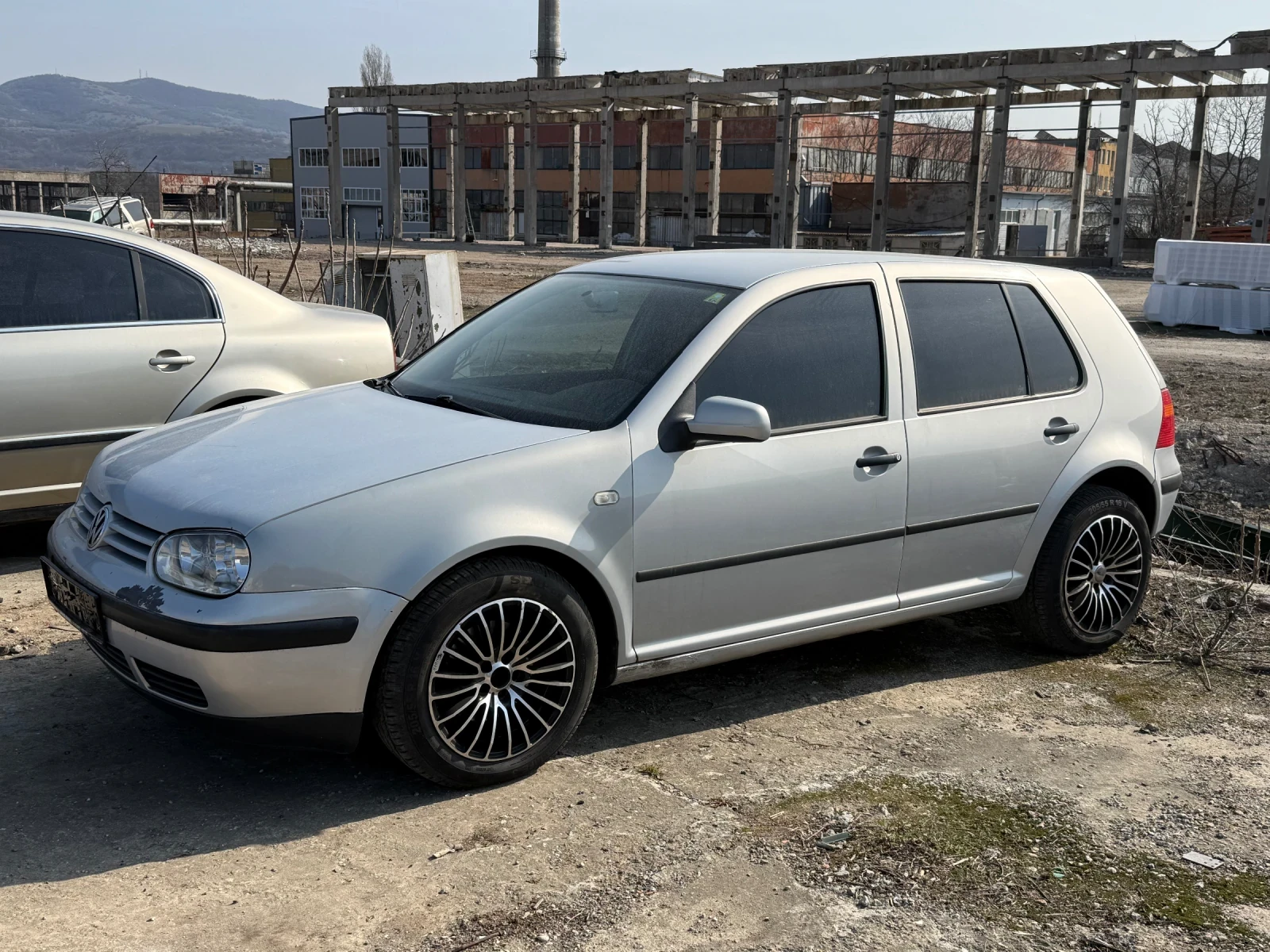 VW Golf 4