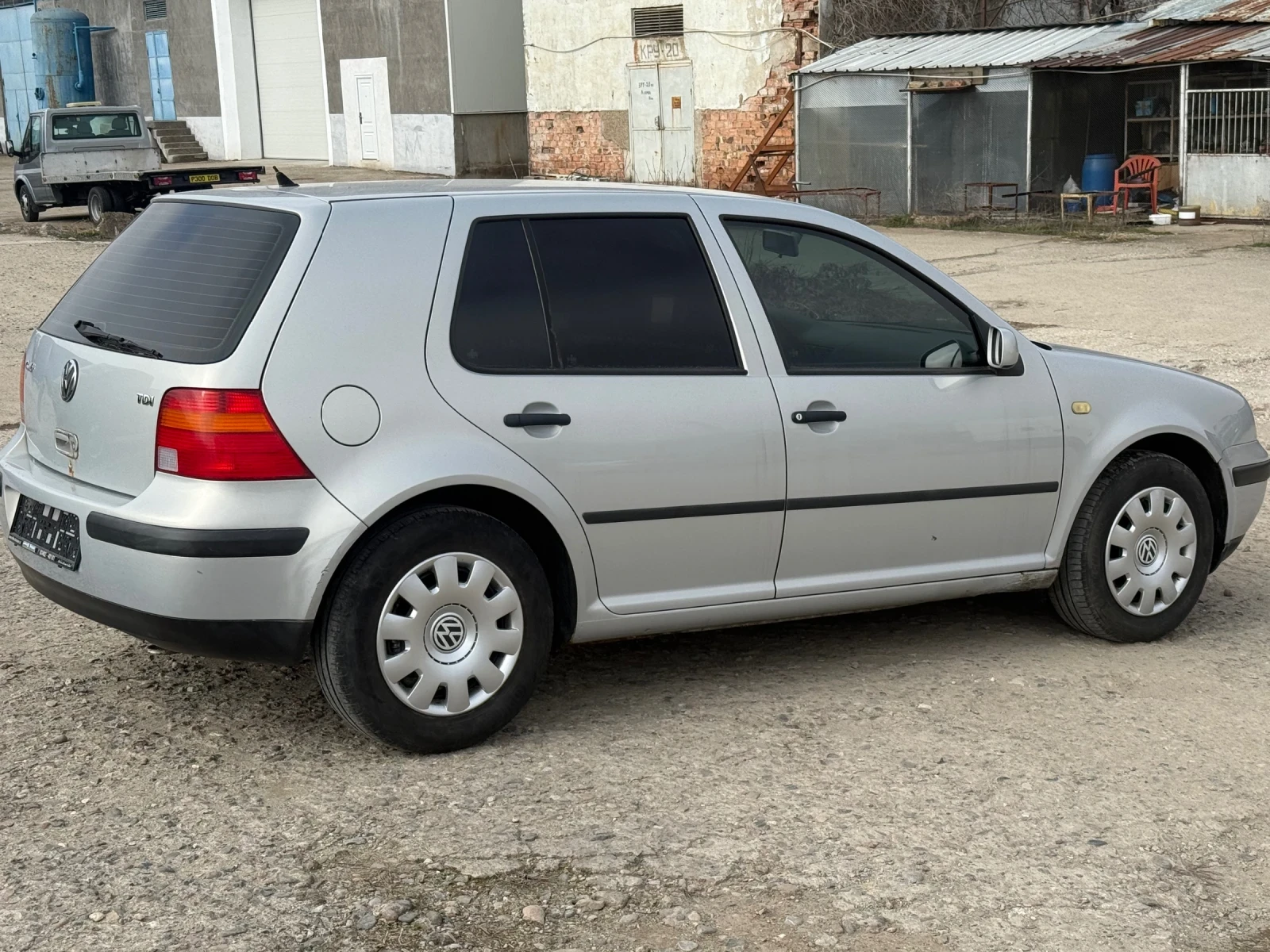 VW Golf 4, снимка 6 - Автомобили и джипове - 53880721