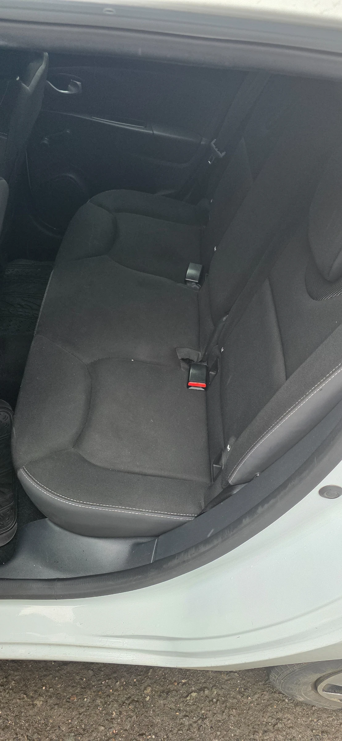 Renault Clio 1.5 Дизел, 75 к.с. като ново!, снимка 12 - Автомобили и джипове - 53982099