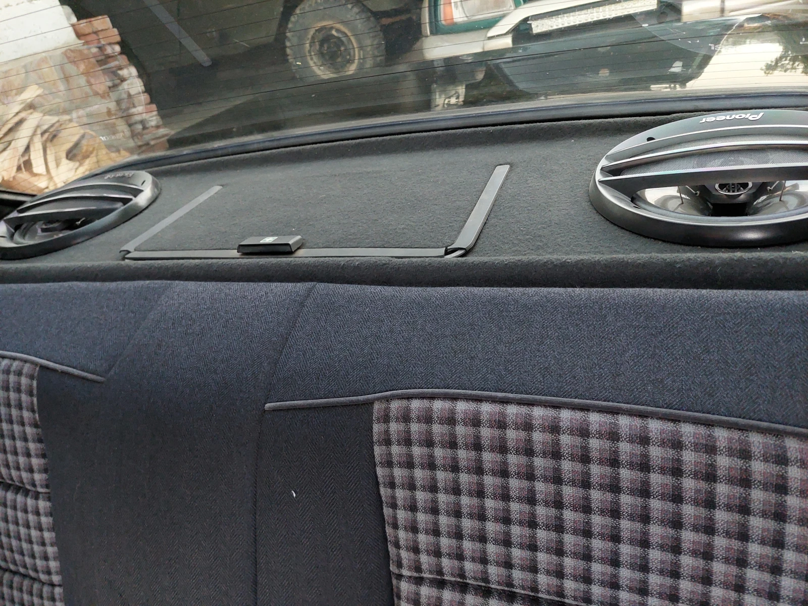 Mercedes-Benz 190, снимка 11 - Автомобили и джипове - 55023474