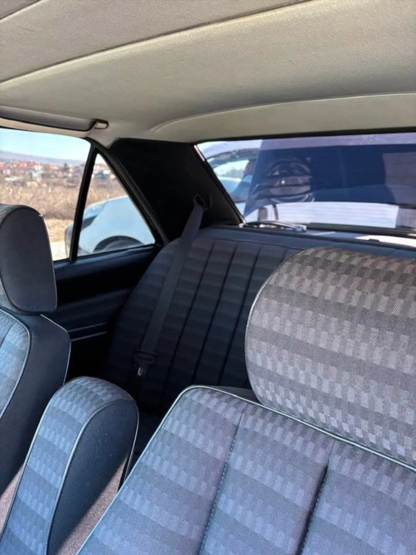 Mercedes-Benz 190, снимка 7 - Автомобили и джипове - 55023474