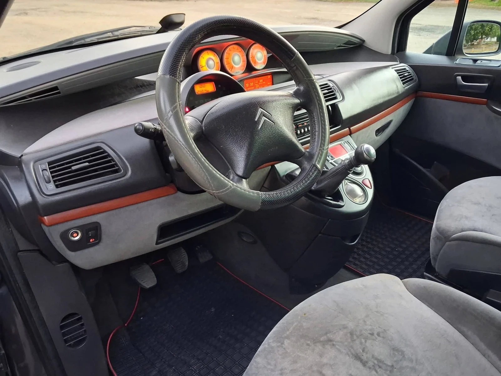 Citroen C8 2.0HDI 110 K.C. , снимка 10 - Автомобили и джипове - 55239595