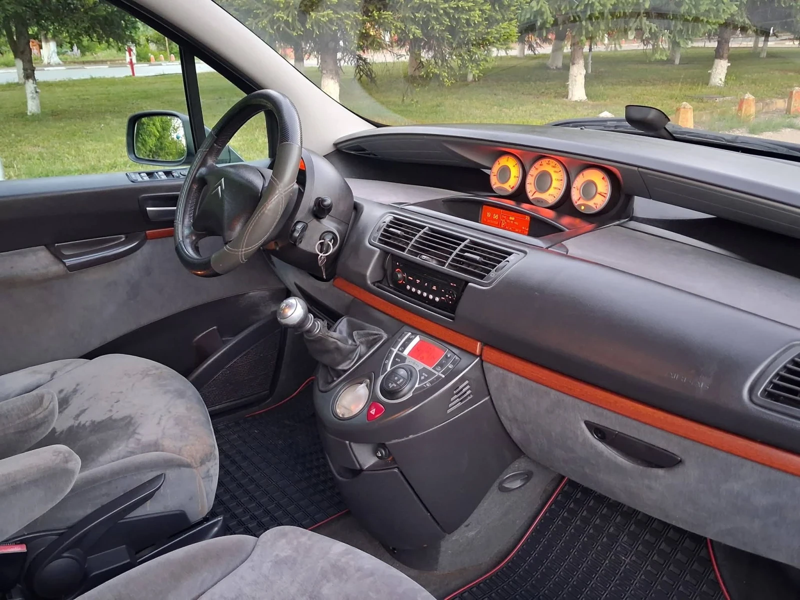 Citroen C8 2.0HDI 110 K.C. , снимка 9 - Автомобили и джипове - 55239595