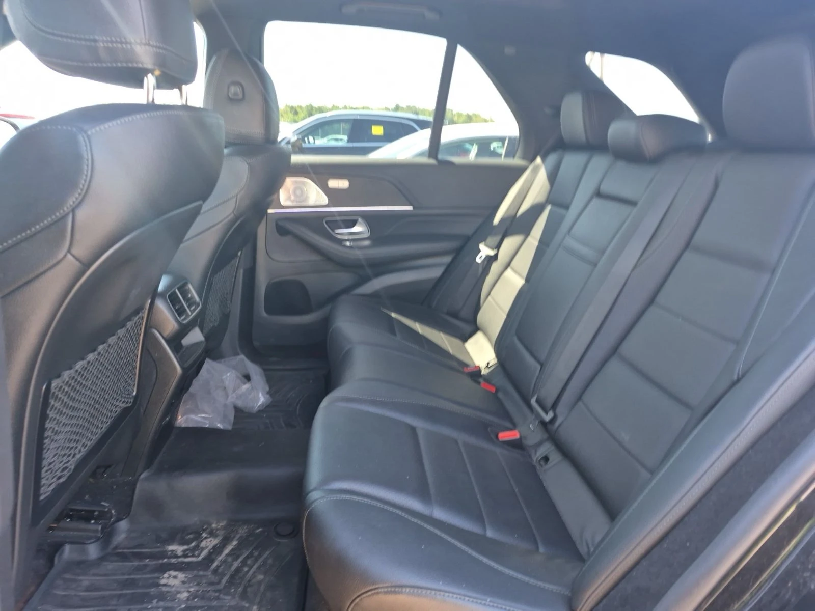 Mercedes-Benz GLE 450 AMG* Distr* 360* Burmester* , снимка 12 - Автомобили и джипове - 55911723