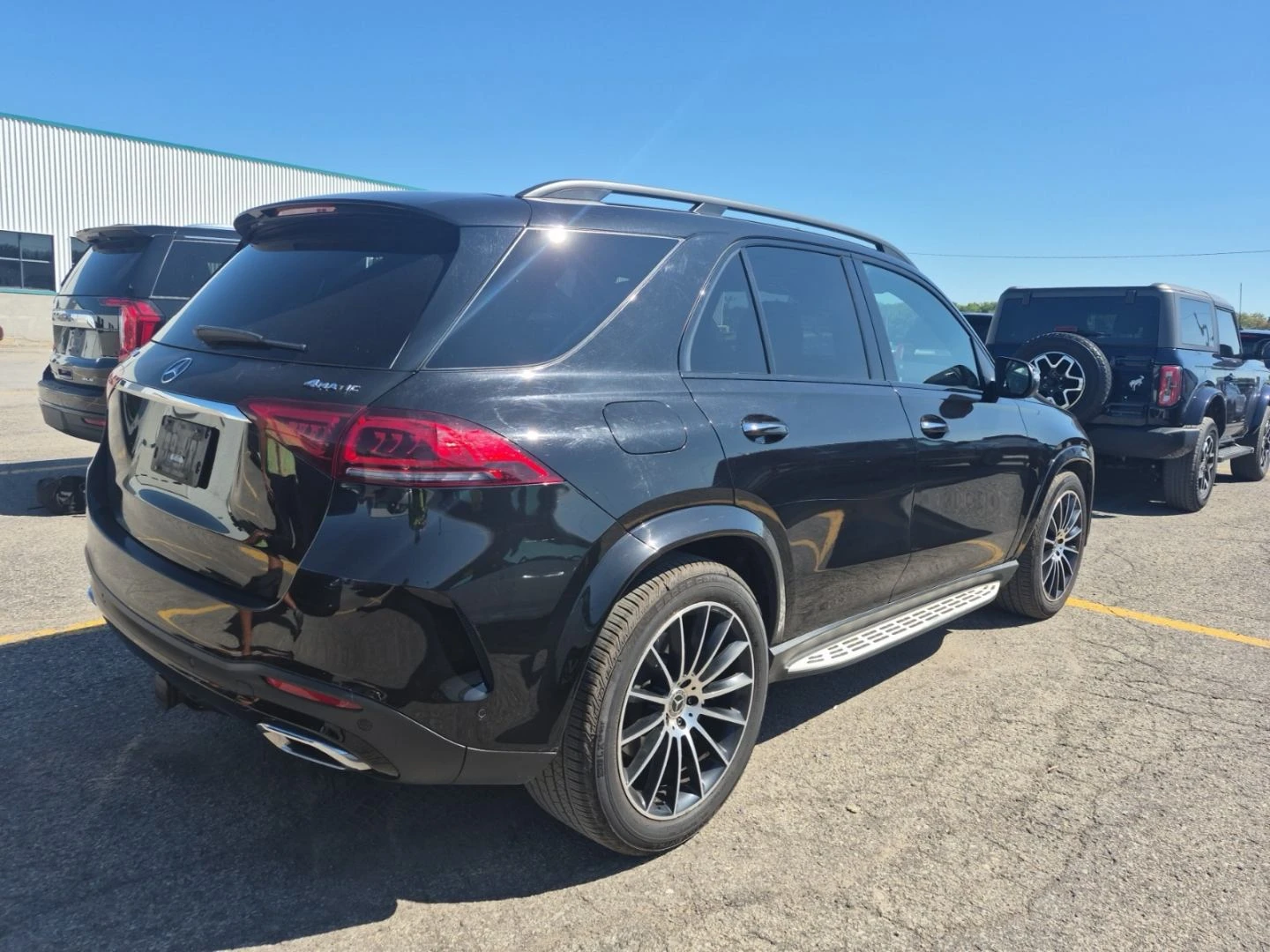 Mercedes-Benz GLE 450 AMG* Distr* 360* Burmester* , снимка 5 - Автомобили и джипове - 55911723