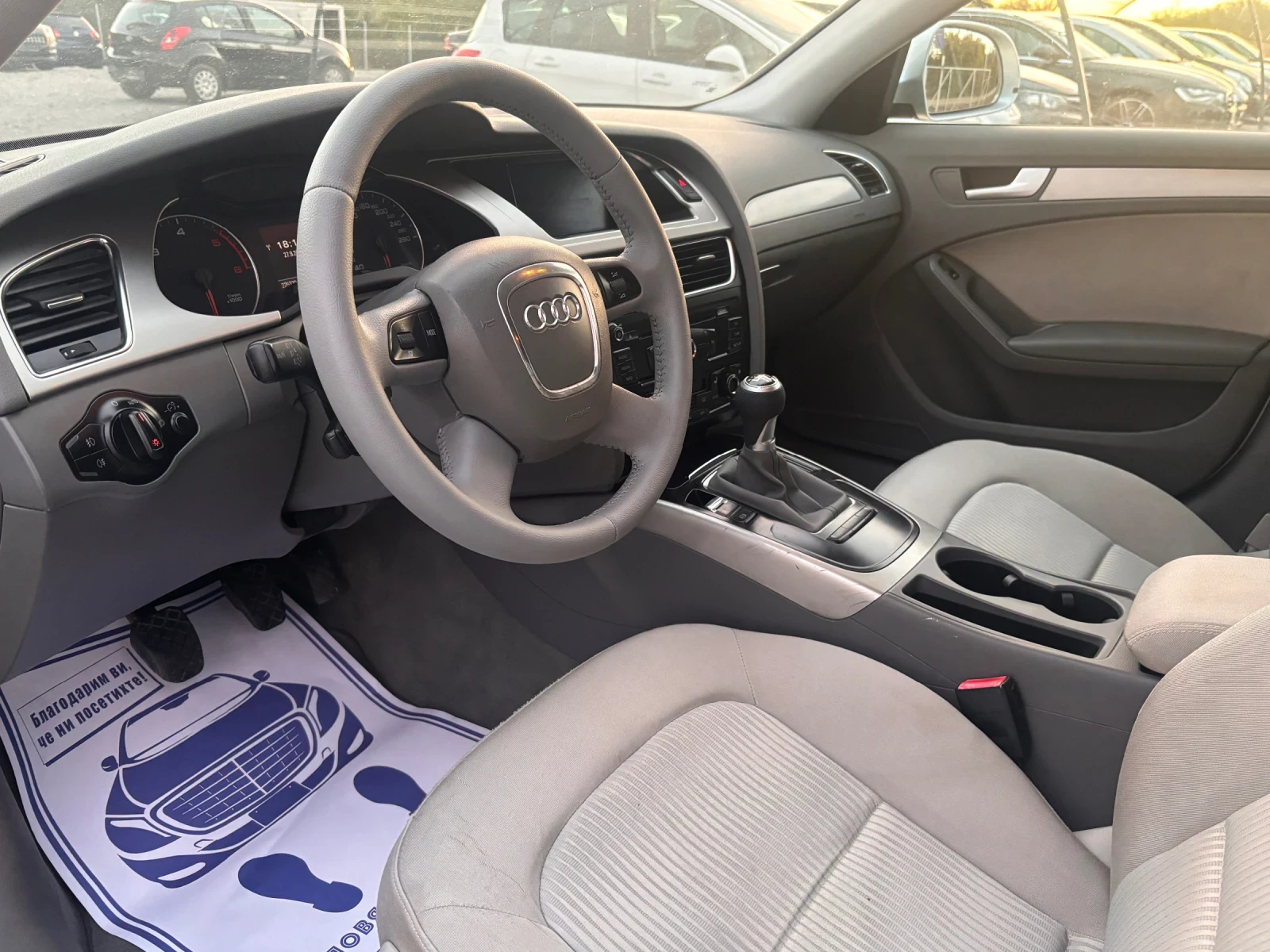 Audi A4 2.0 TDI, снимка 9 - Автомобили и джипове - 56257261