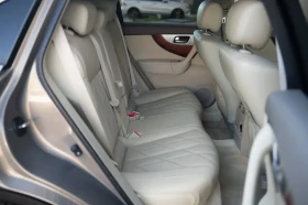 Infiniti QX70 3.0dS * ЕДИН СОБСТВЕНИК * РЕАЛЕН ПРОБЕГ, снимка 16