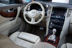 Infiniti QX70 3.0dS * ЕДИН СОБСТВЕНИК * РЕАЛЕН ПРОБЕГ, снимка 10