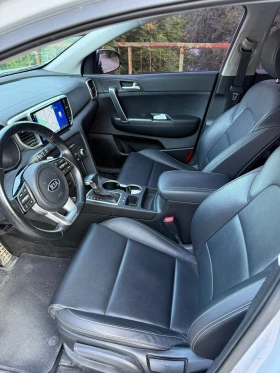 Kia Sportage 2.0 CRDi, снимка 13