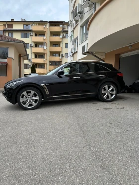 Infiniti QX70 S 4x4 - 13800 € / 26990.45 лв. - 51836438 9