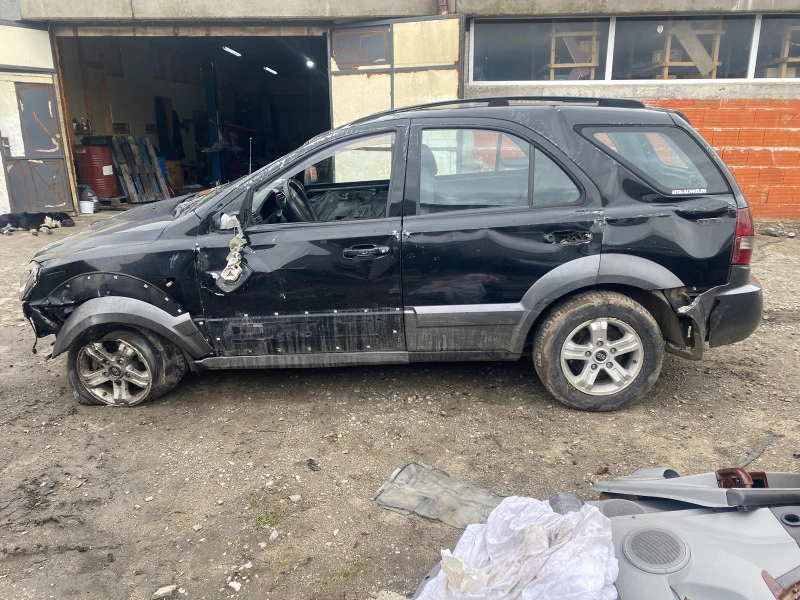 Kia Sorento 2.5crdi, снимка 6 - Автомобили и джипове - 40450311