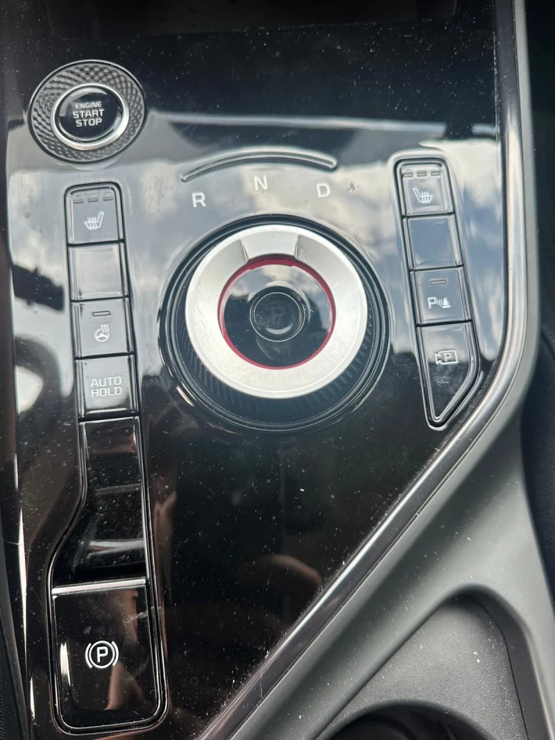 Kia Niro Всичко налично!!, снимка 10 - Автомобили и джипове - 52824280