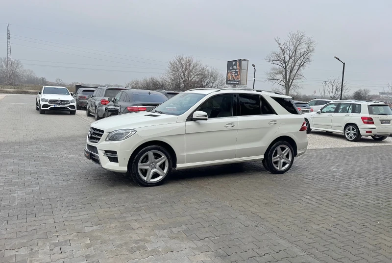 Mercedes-Benz ML 250 CDi AMG Pack * Premium* Подгрев/Keyless/Камера, снимка 2 - Автомобили и джипове - 52673327