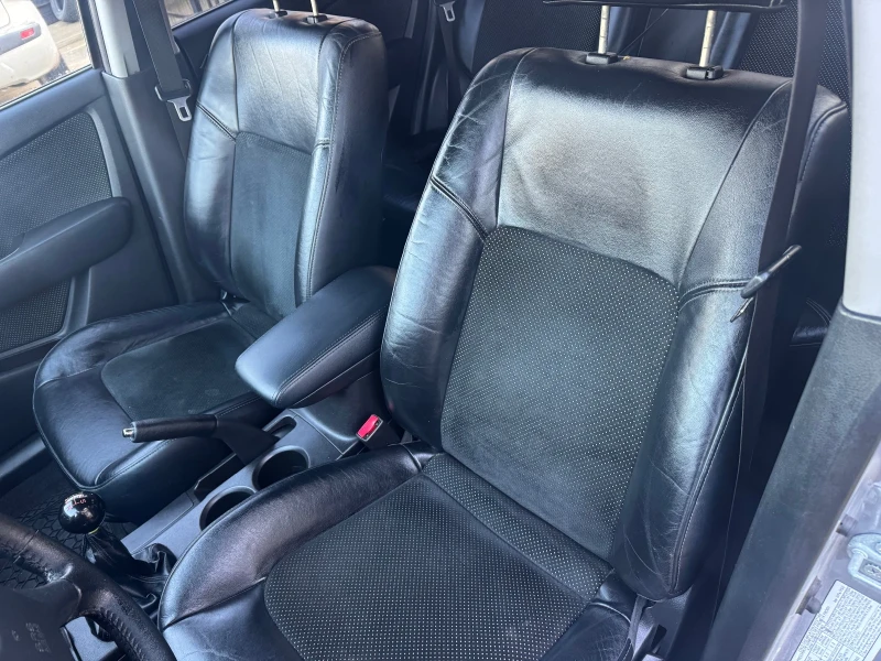 Mitsubishi Outlander 2.0 I Turbo Швейцария, снимка 14 - Автомобили и джипове - 52775594