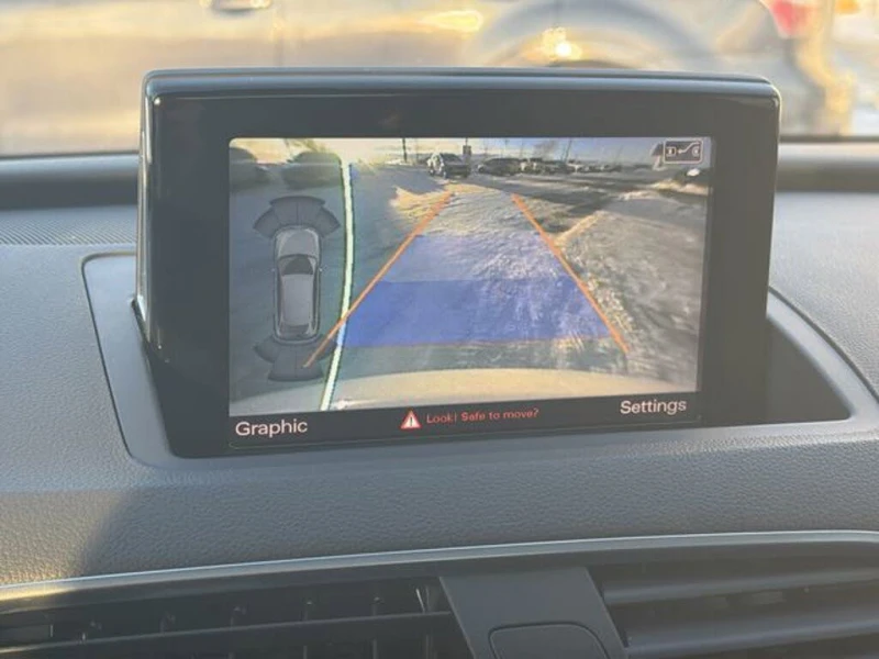 Audi Q3 Quattro Progressiv* АвтоКредит* (ЦЕНА ДО БЪЛГАРИЯ), снимка 12 - Автомобили и джипове - 53263784