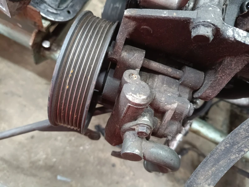 Kia Sorento 2.5 140 2 бр със двете положения всичко налично, снимка 11 - Автомобили и джипове - 53333047